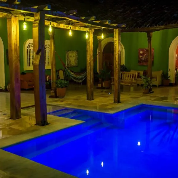 El Caite Hostel, hotel in Granada