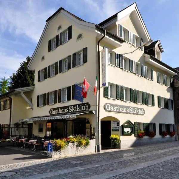 Gasthaus Skiklub โรงแรมในอันเดอร์แมท