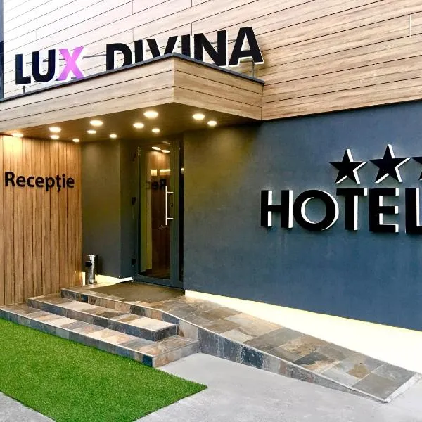 Hotel Lux Divina, hotel en Brasov