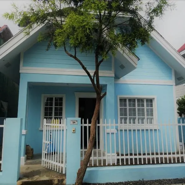 Homestay at 24 Laguna Bel-Air by Red Door House Rental, hotell sihtkohas Santa Rosa