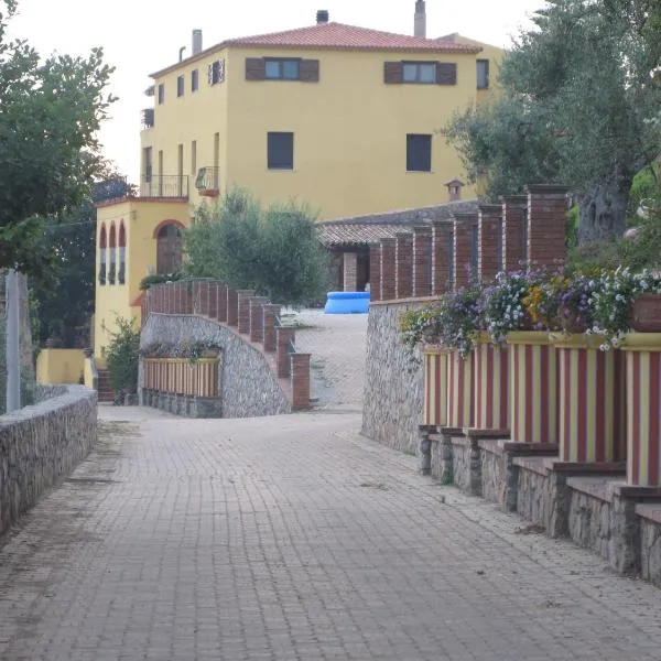 Azienda Agrituristica Le Terre Di San Leonardo, hotelli kohteessa Cetraro