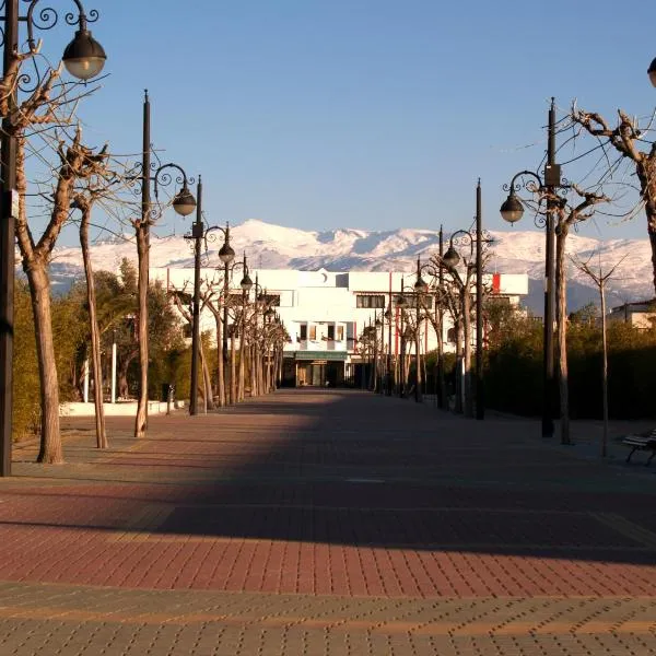 Hotel Corona de Atarfe, hotel v destinácii Atarfe