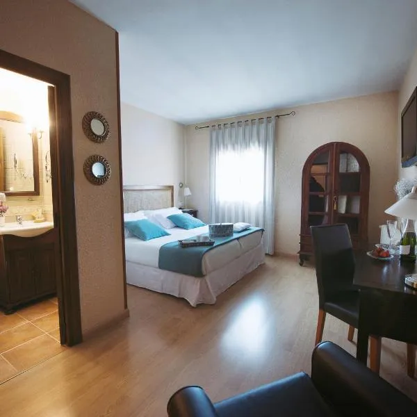 Moratilla de los Meleros에 위치한 호텔 Hostal Rural Moratín