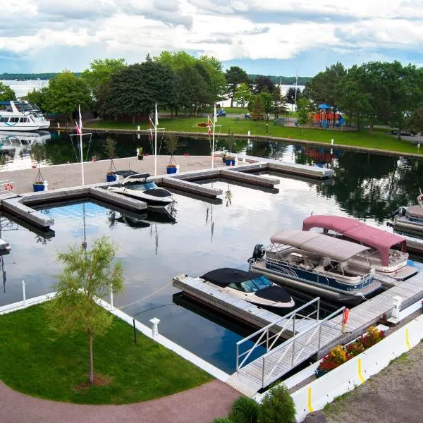 Tall Ships Landing Coastal Resort, hotel em Brockville