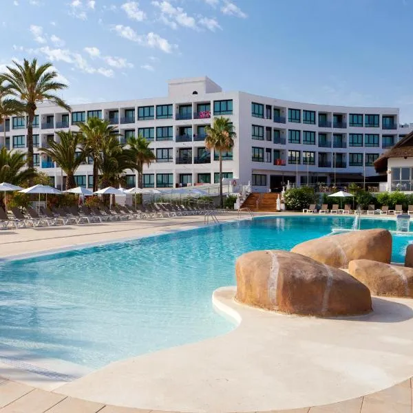 Marvell Club Hotel & Apartments, hotel en Cala Tarida