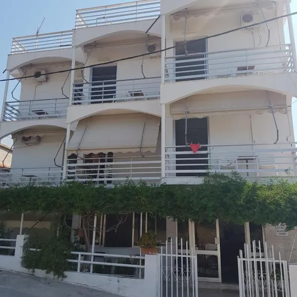 Pansion Marousa: Metana şehrinde bir otel