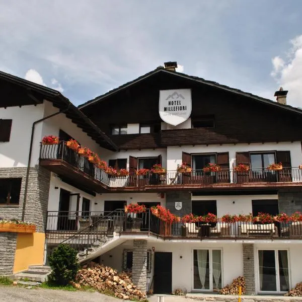 Hotell Millefiori- Alpine Event Lodge, hotel a Valtournenche
