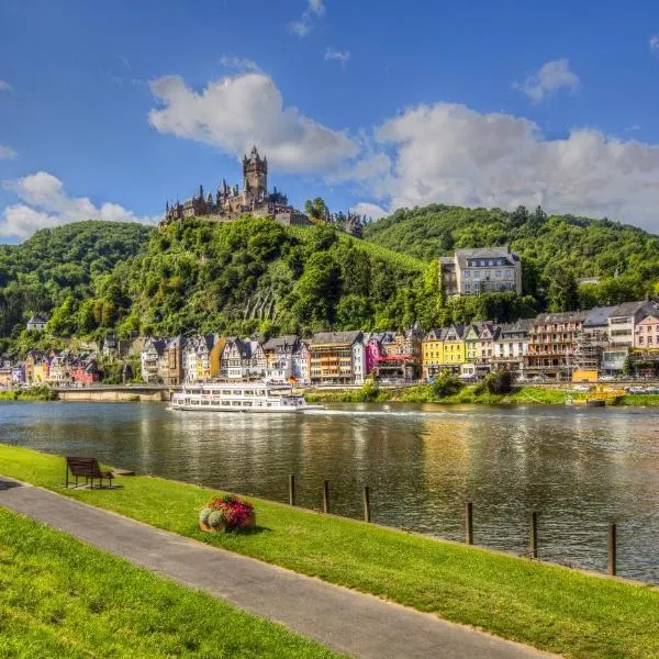 Villa Sonnenblick โรงแรมในโคเคห์ม