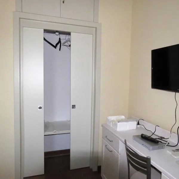 B&B Le Rose del Tirreno – hotel w mieście Falerna