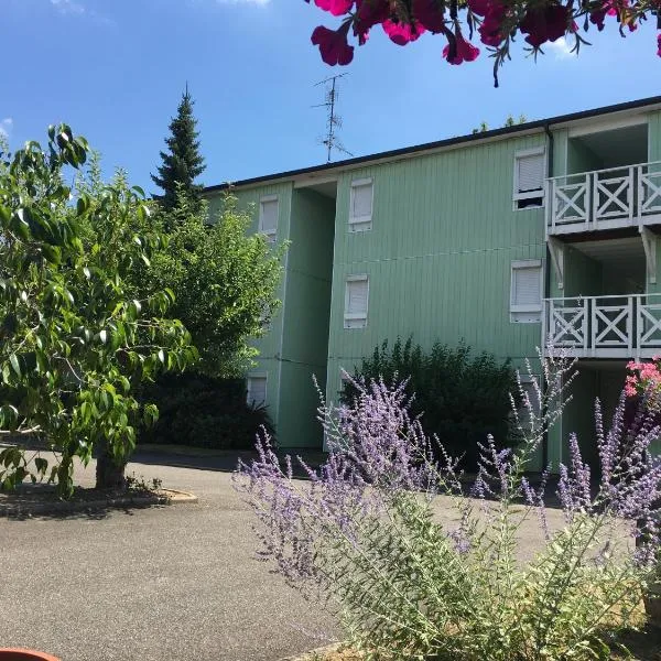 Fast Hotel Colmar Houssen, hotel in Houssen