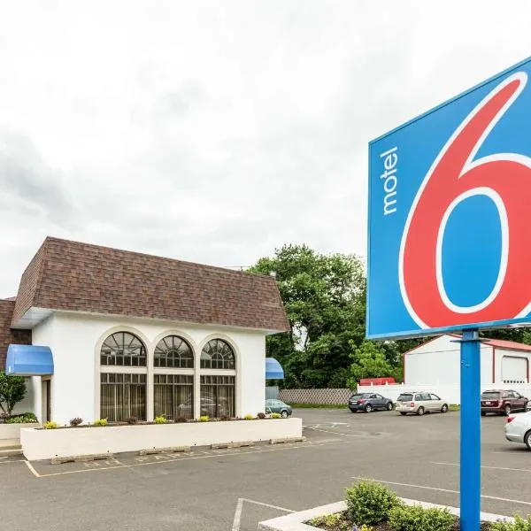 Motel 6-Warminster, PA, hotel v destinaci Warminster