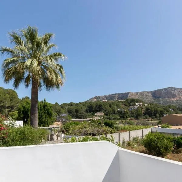 Hostal Tres Molins, hotel v destinaci Jesus Pobre