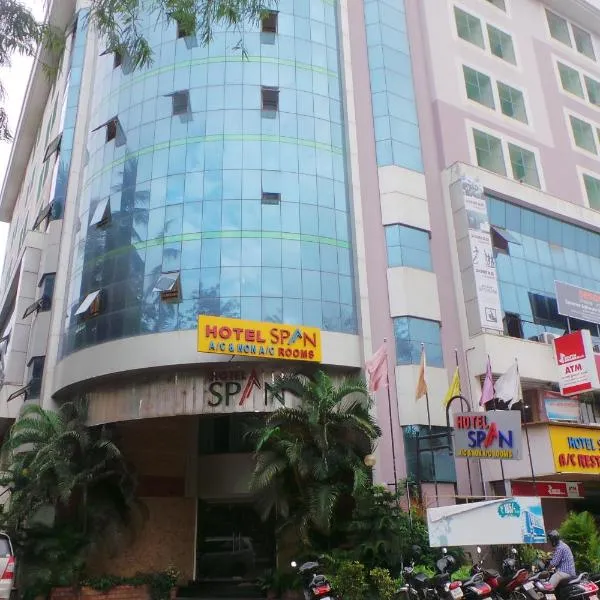 Hotel Span, hotel en Kakkayam