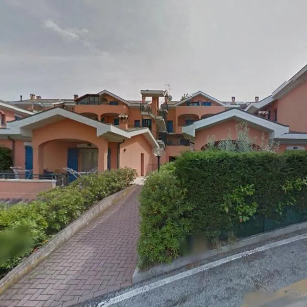Apartment in Residence King's Bay, hotel in Fano