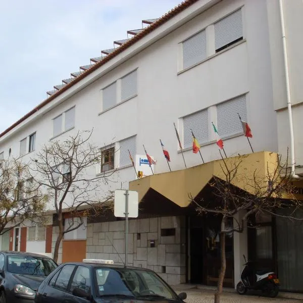 Residencial Habimar, hotel v mestu Sines