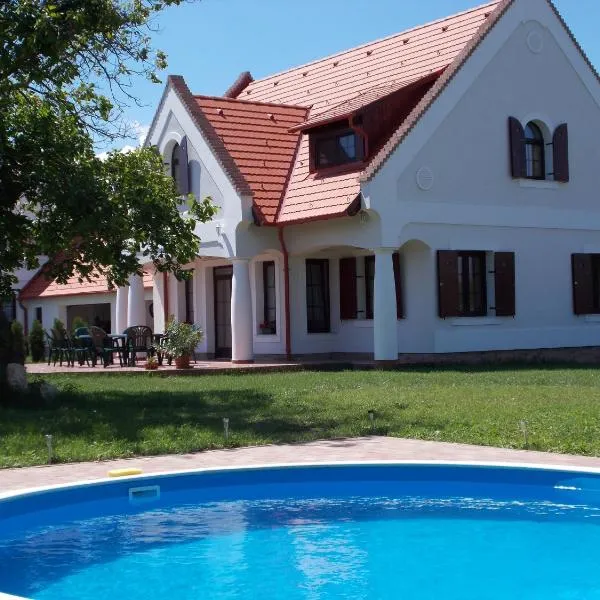 Hétkanyar Vendégház, hotel v destinaci Nagyvázsony