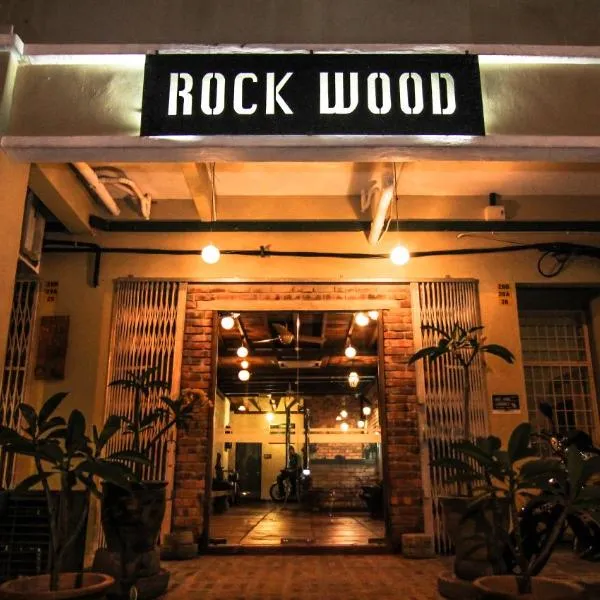 Rock Wood Hotel, hotel in Sungai Petani