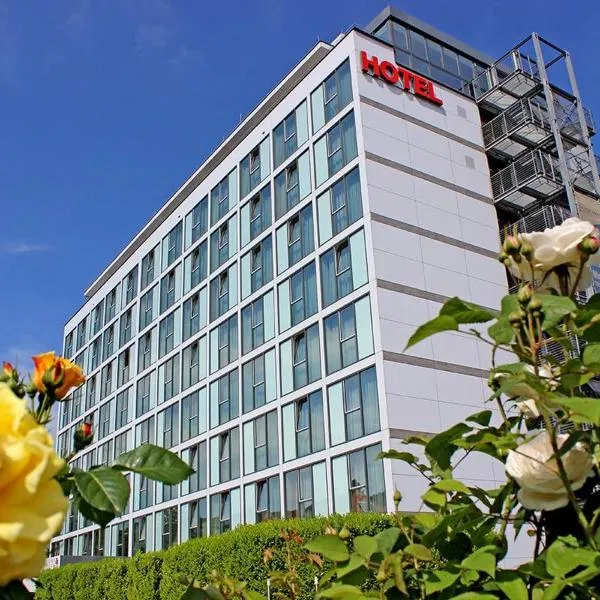 노이슈타트 안 데어 바인슈트라세에 위치한 호텔 Panorama Hotel am Rosengarten