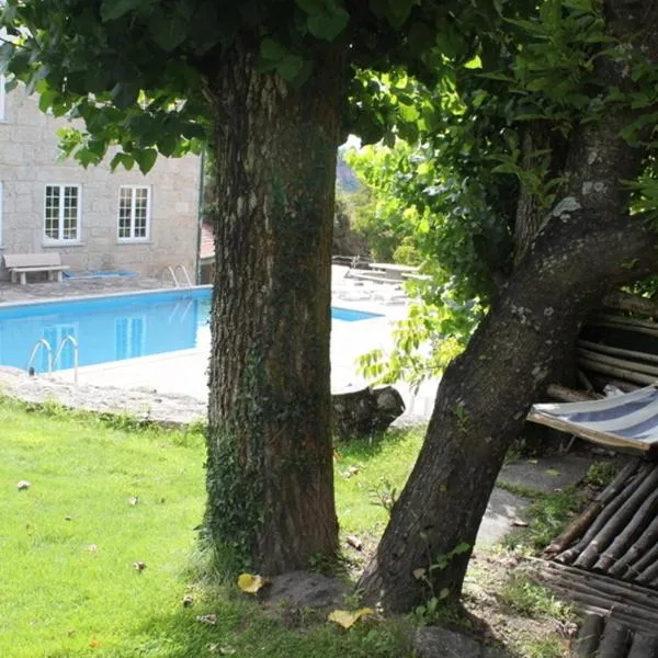 Casa da Ribeira, hotel em Alvoco da Serra