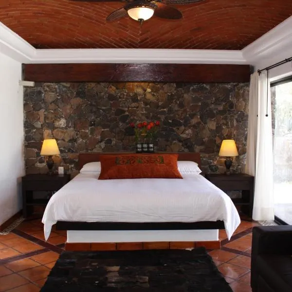 Hotel Villa Mexicana Golf & Equestrian Resort, hotell i Villa del Pueblito