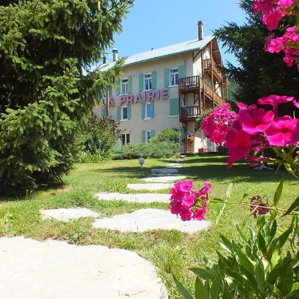 Hotel La Prairie, hotel in Corrençon-en-Vercors