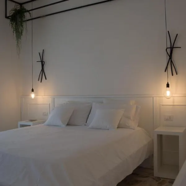 Boite d'Esprit b&b de luxe, ξενοδοχείο σε Rossano Stazione