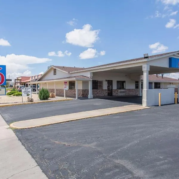 Motel 6-Lordsburg, NM, hótel í Lordsburg