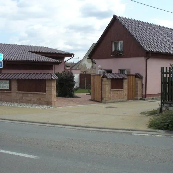 Penzion Jarka, hotel v Lednici
