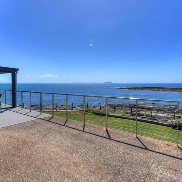 Stanley View Beach House, hotel in Crayfish Creek