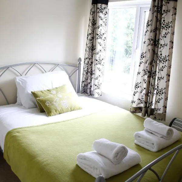 Walkers Court By Treetop Property, hótel í Cirencester