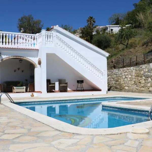 Casa los Almendros, hotelli kohteessa Canillas de Albaida