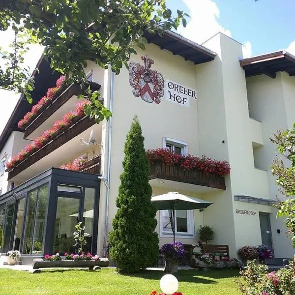 Residence Ortlerhof: Prato allo Stelvio'da bir otel