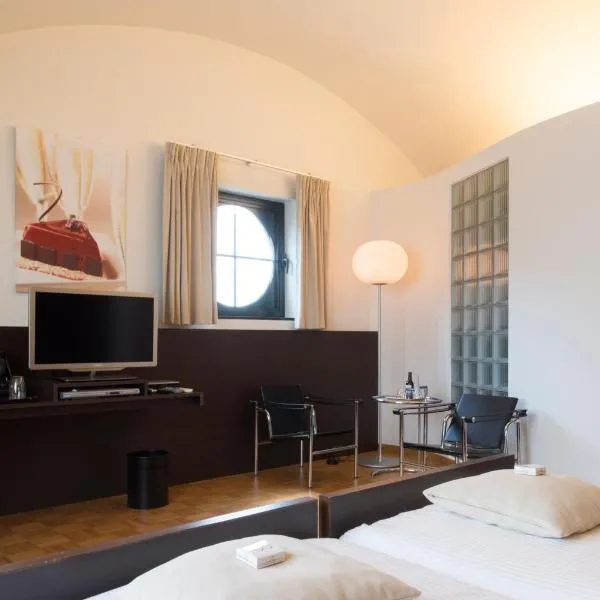 Hotel Verlooy, hotel din Geel