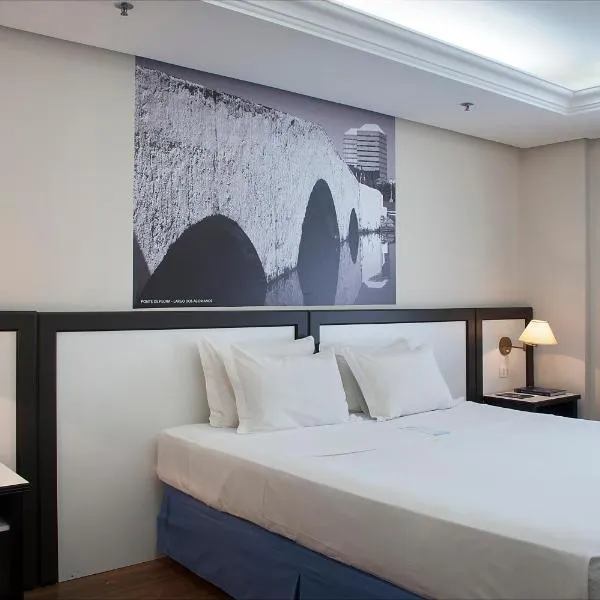 Master Grande Hotel - Próximo ao Palácio do Governo, hotel in Porto Alegre