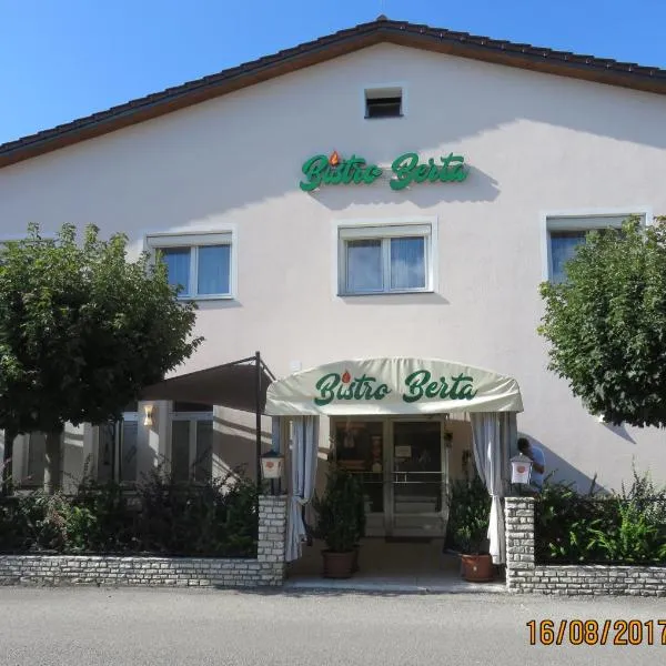 Haus Berta, hotel v destinaci Braunau am Inn