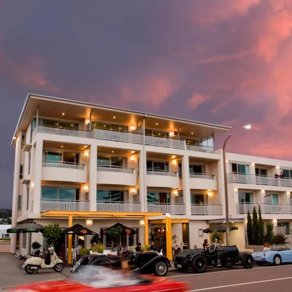 The Crown Hotel, hotell i Napier