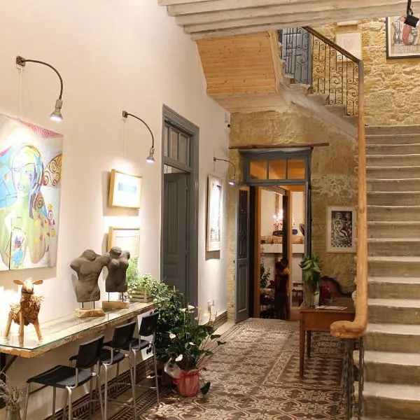 TasEV Guesthouse, hotel v destinaci Lefkosa Turk