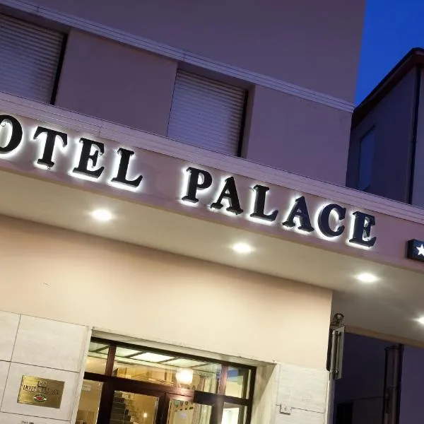 Palace Hotel, hotel en Civitanova Marche