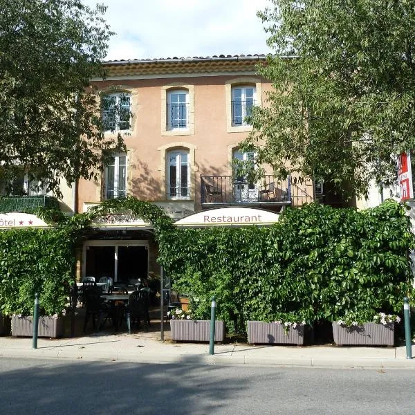 Logis Hôtel La Farigoule, hotel v destinaci Sainte-Cécile-les-Vignes