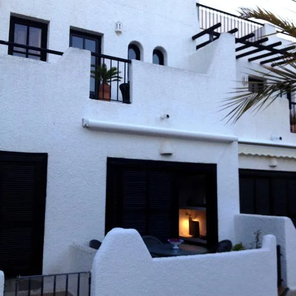 Casa Serene, Hotel in Agua Amarga