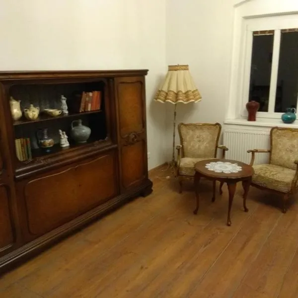 Penzion u Čermáka, hotel v destinaci Ostrov