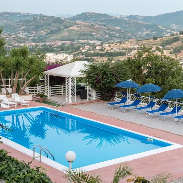 Villa Milena Apartments & Rooms, hotel in Agropoli