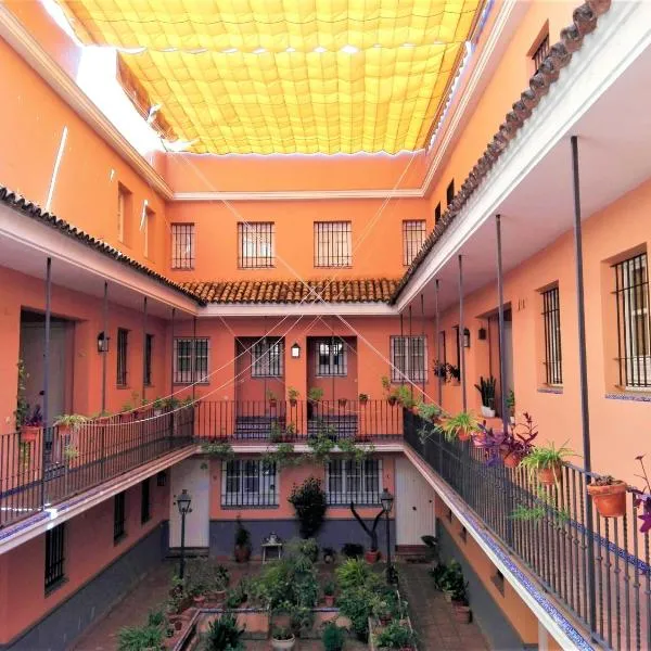 Duplex En Corral De Vecinos San Bernardo, hotel v destinaci Seville