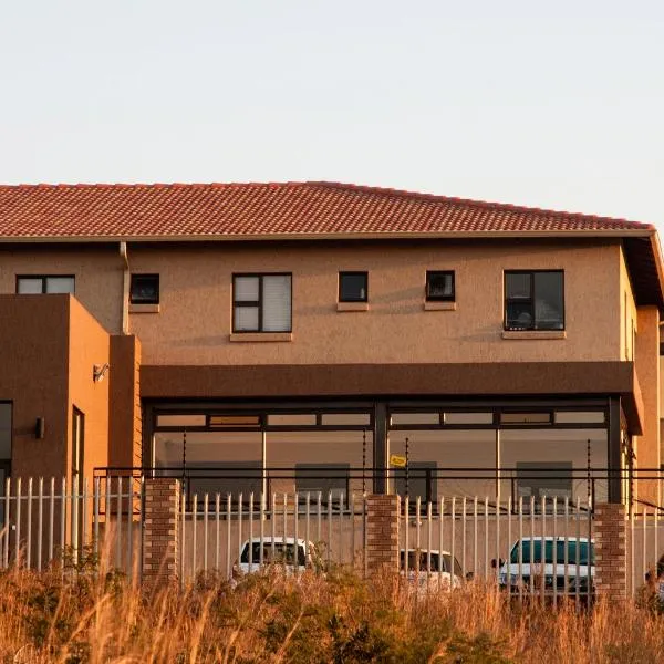 Eagle Nest Luxury Accommodation, hotel v destinaci Roodepoort