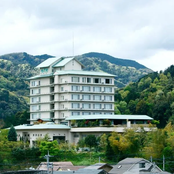 Izu-Nagaoka Hotel Tenbo, hotell i Izunokuni