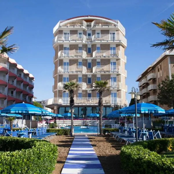 Regent's Hotel – hotel w mieście Marina di Santa Croce