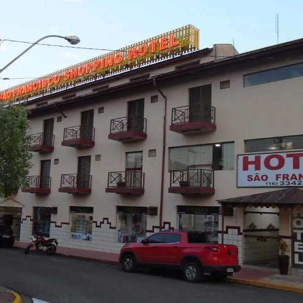 Hotel São Francsico de Ibitinga, hotel i Tabatinga