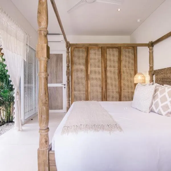 Villa Santai at Sandy Bay