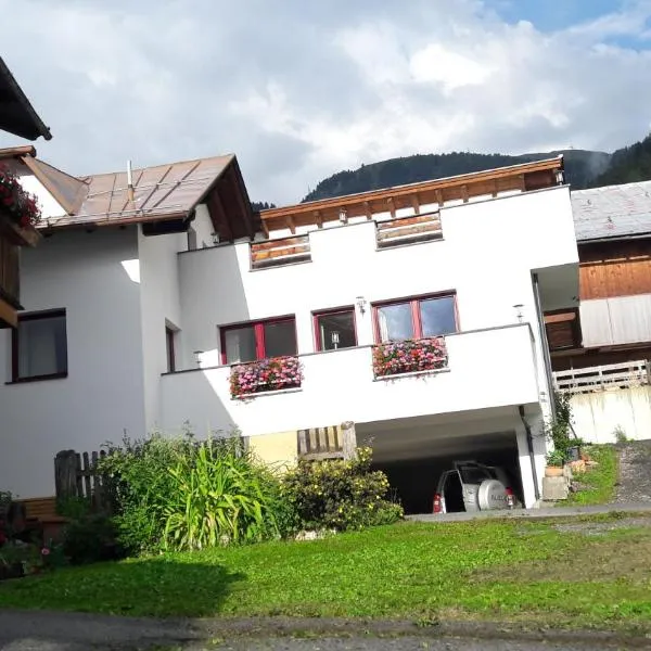 Ferienhaus Luis, hotel v destinaci Nauders