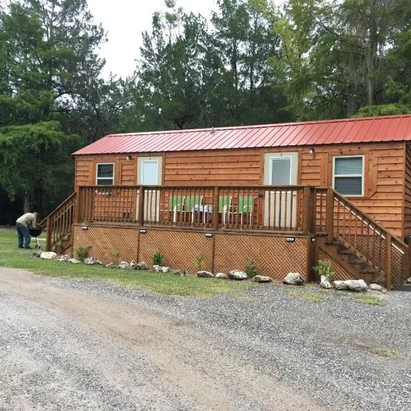 Big Cypress, hotel in Floral City